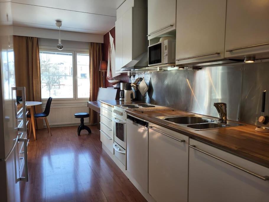 Cosy Two Rooms Apartment In Helsinki Extérieur photo